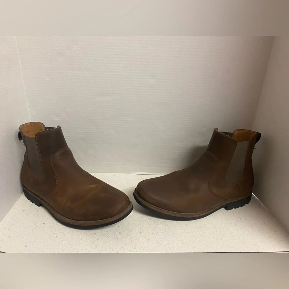 GH Bass Men's Brown Leather Slide On Boots 11.5 Wide